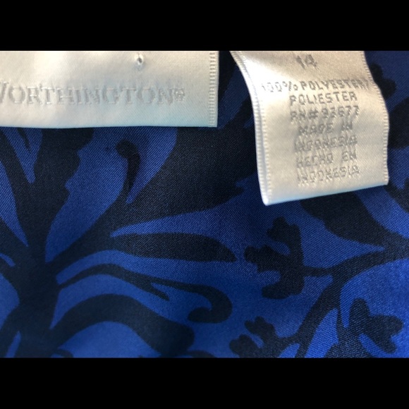Worthington | Print Button Front Blouse 14 - Picture 2 of 2